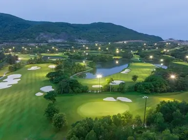 3 golf rounds of 18-hole course